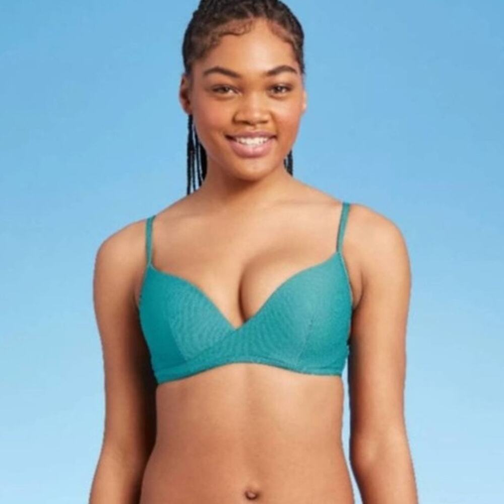 Women's Lightly Lined Wrap Front Textured Bikini Top - Shade & Shore 32A NWT